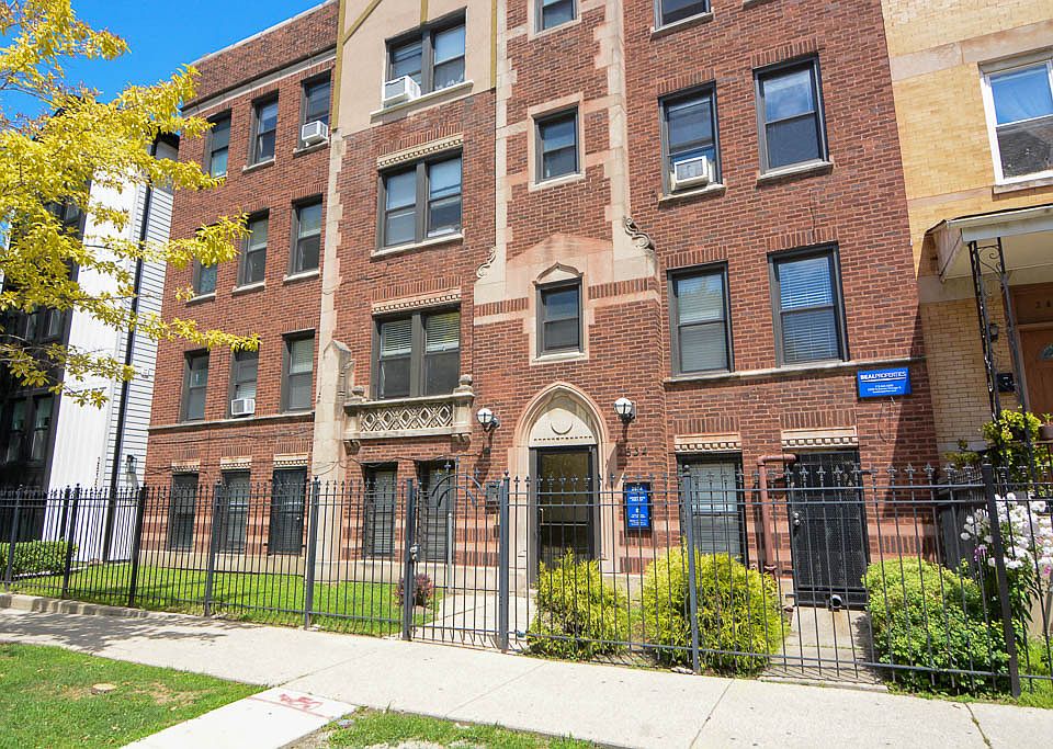 1st image of 2834 W Palmer St APT 307