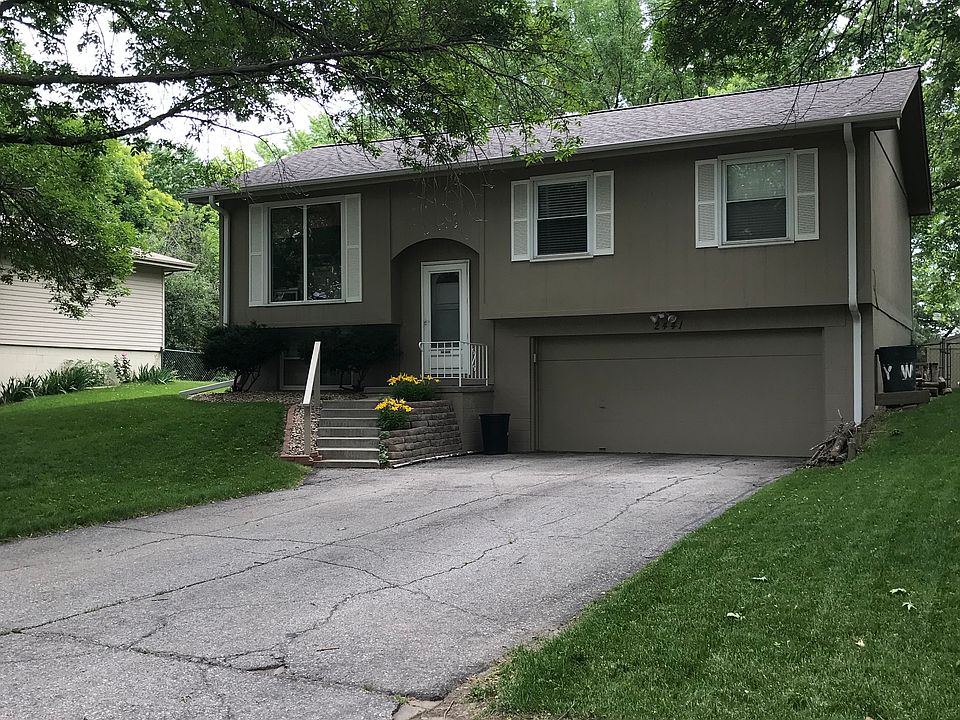 1st image of 2441 N 143rd Ave