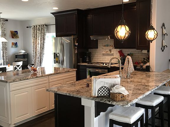 Kitchen main level, shared space.