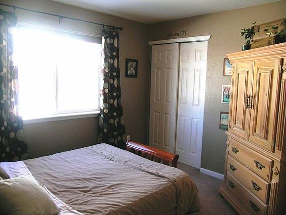 Bedroom2