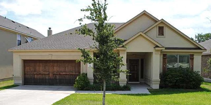 1st image of 610 Paden Dr