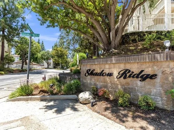 624 Indian Oak Ln Unit 106, Oak Park, CA 91377