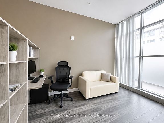 3rd image of 257 Hemlock St #108