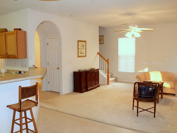 3rd image of 87 Creekside Dr