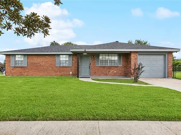 201 Gardenia Ln, Westwego, LA 70094