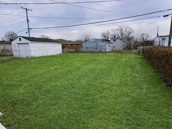 2nd image of 3857 17th St