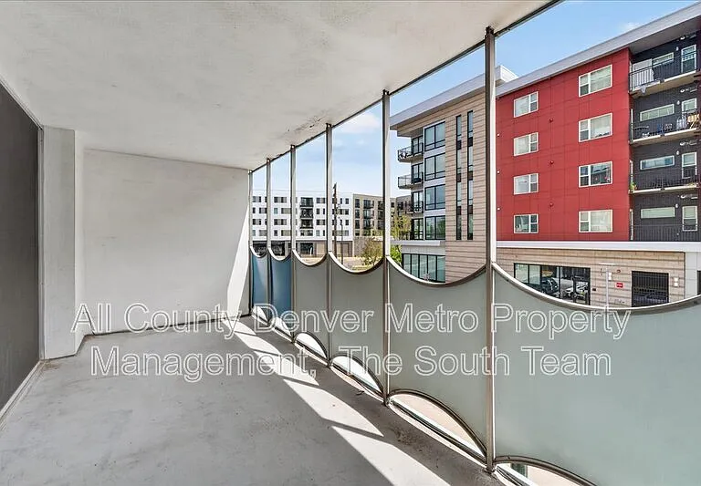 1155 Ash St #304 — Photo 17