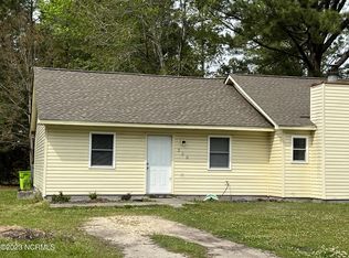 230 Cedar Ridge Ln, Havelock, NC 28532