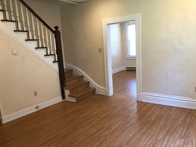 116 College Ave — Photo 6