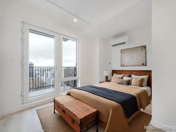 931 Carroll Street image 1 of 34