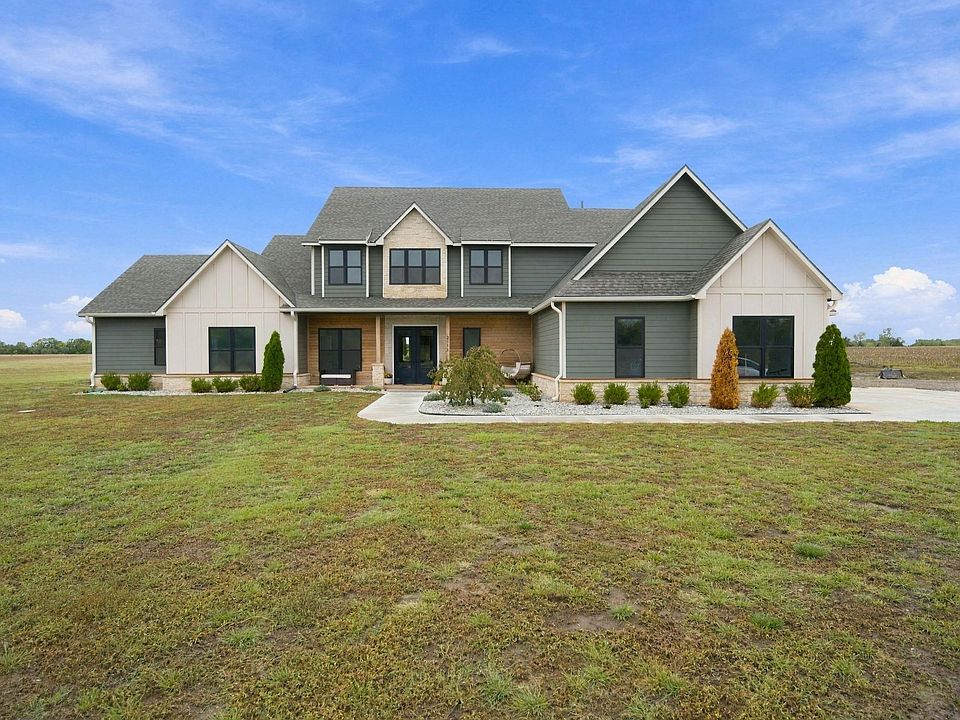 1st image of 2111 S Yoder Cir