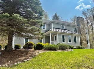 157 High Meadow Rd, Jamaica, VT 05340