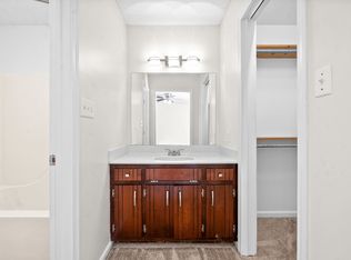 2303 Ermine Dr, Clarksville, TN 37043