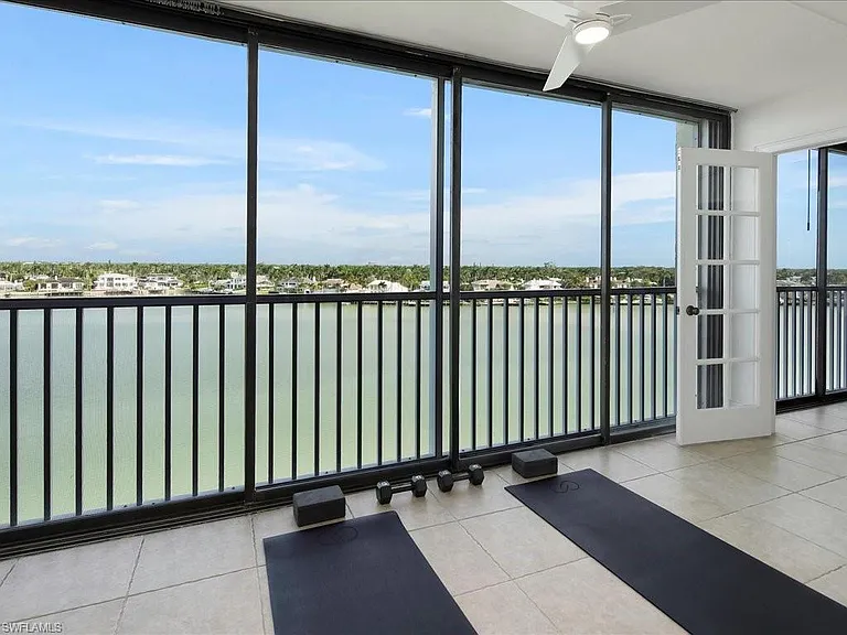 2750 Gulf Shore Blvd N #602 — Photo 31