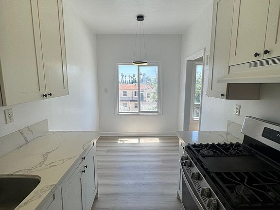 4th image of 2015 2nd Ave APT 306
