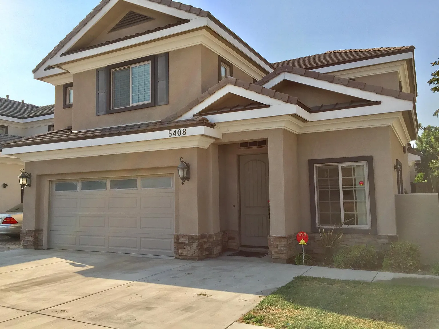 5408 McCulloch Ave — Photo 1