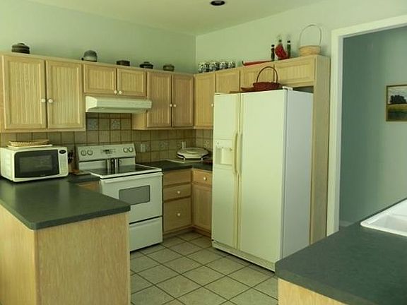 4th image of 24608 Colorado Canyon Dr