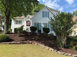 220 May Apple Ln, Alpharetta, GA 30005