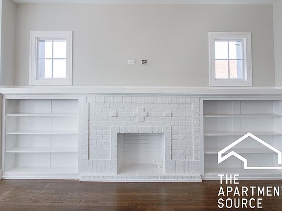 3rd image of 1667 N Richmond St #4F