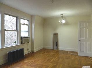 3446 74th St, Flushing, NY 11372