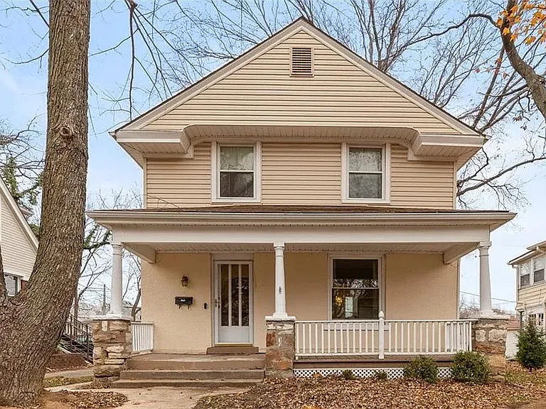 4007 Genessee St — Photo 1