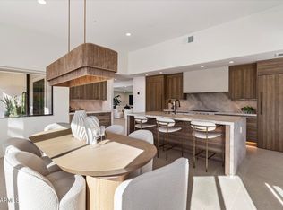 7042 E Orange Blossom Ln, Paradise Valley, AZ 85253