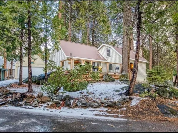 41957 Foxtail Ln, Shaver Lake, CA 93664