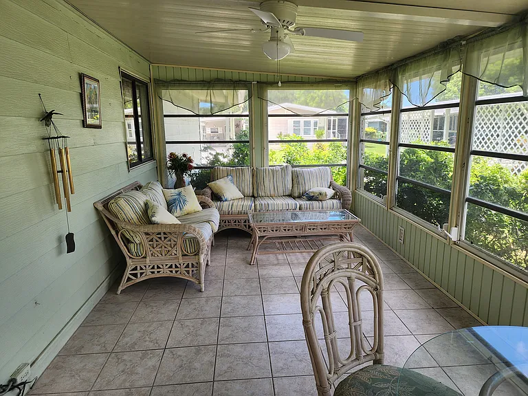 5631 Seven Oaks Dr — Photo 19