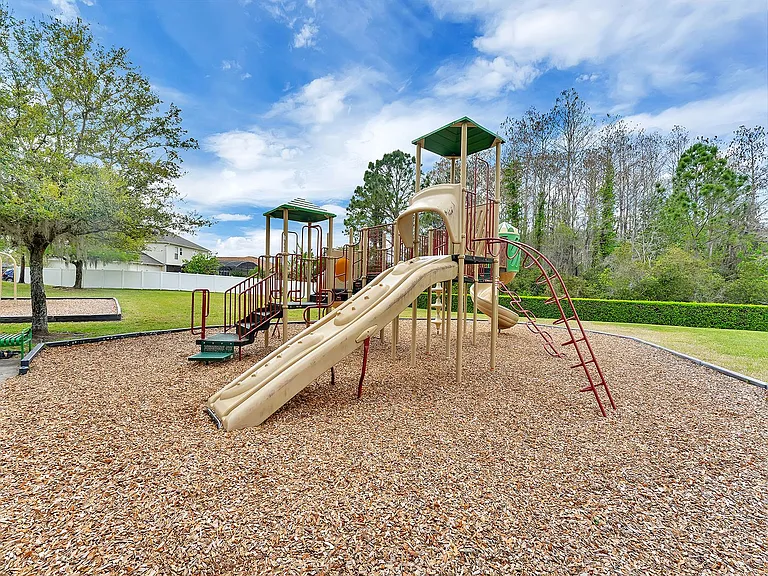 1845 Corner Meadow Cir — Photo 17