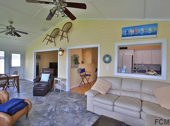 5th image of 8 Avalon Dr