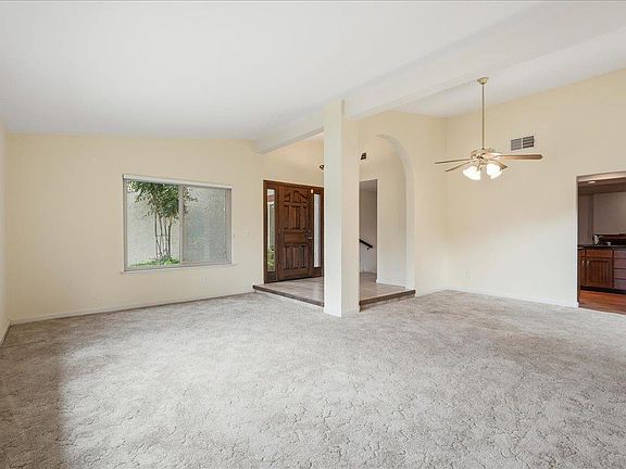 5th image of 16 Rice Ct