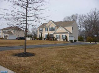 234 Smallwood Dr, Mickleton, NJ 08056