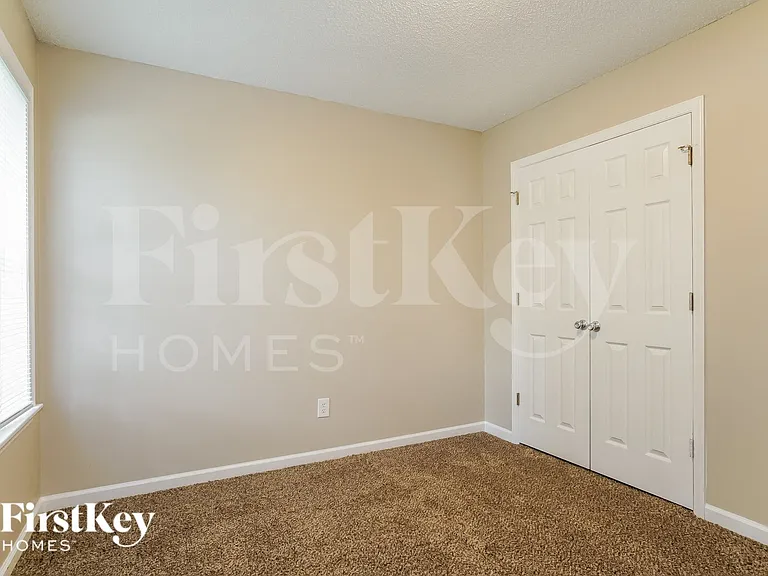 408 Indian Hill Rd — Photo 12