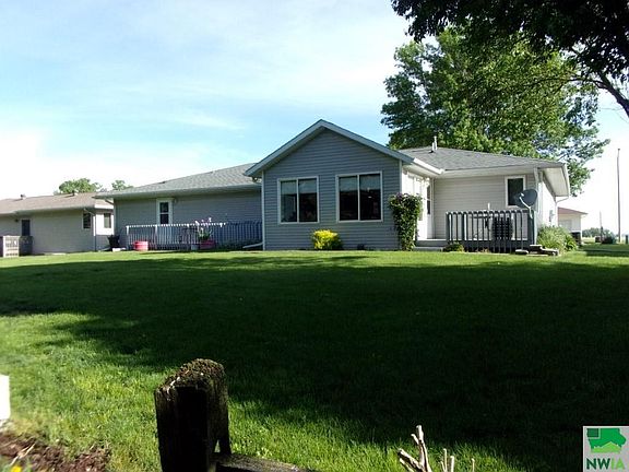 5th image of 308 Kurtz Dr