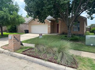 12252 Shadow Wood Trl, Burleson, TX 76028