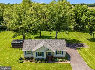 5487 Summit Point Rd, Charles Town, WV 25414