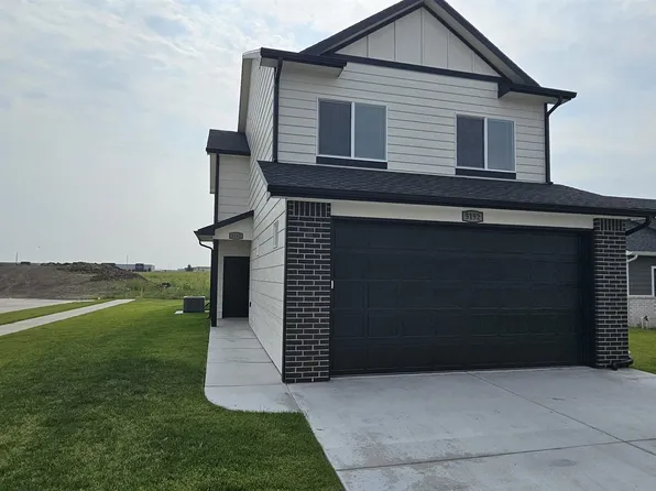 5192 N Toben Dr, Wichita, KS 67226