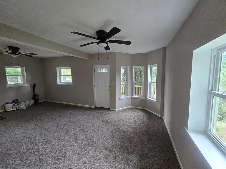 400 W Fulton St — Photo 5