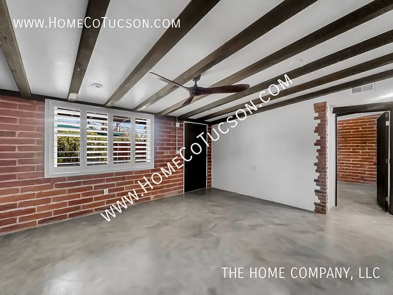 4535 E Fairmount St — Photo 5