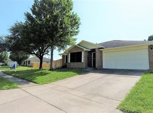 10950 Linden Gate Dr, Houston, TX 77075