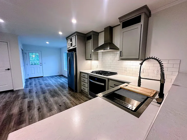 Hunters Glen — Photo 28