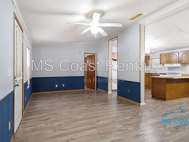 2617 N 16th St — Photo 3