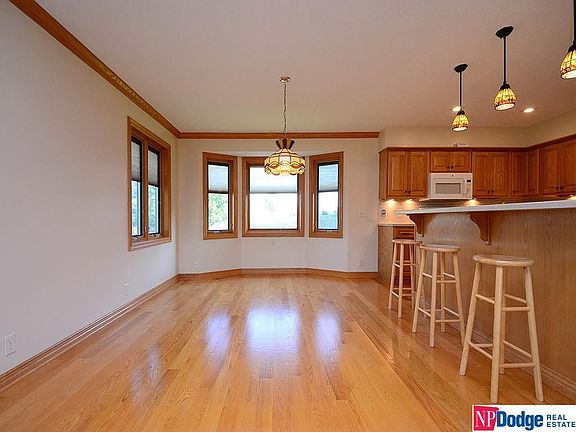 5th image of 2702 N 191st St