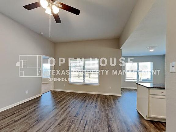 3rd image of 160 Emma Rose Dr