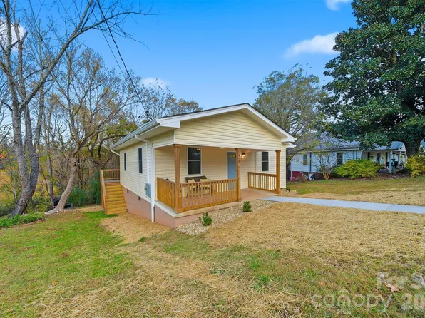 20 Archer St, Granite Falls, NC 28630