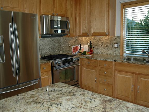 5th image of 22905 NE 87th Pl
