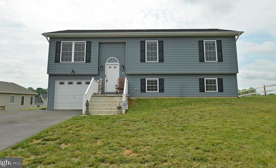 Welcome Home... Charming Split Level Home