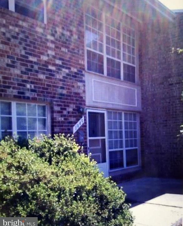 1st image of 1949 Kennedy Dr #1949