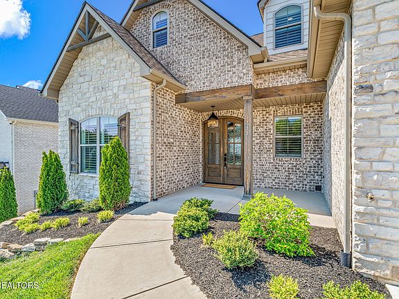 5th image of 644 Little Turkey Ln