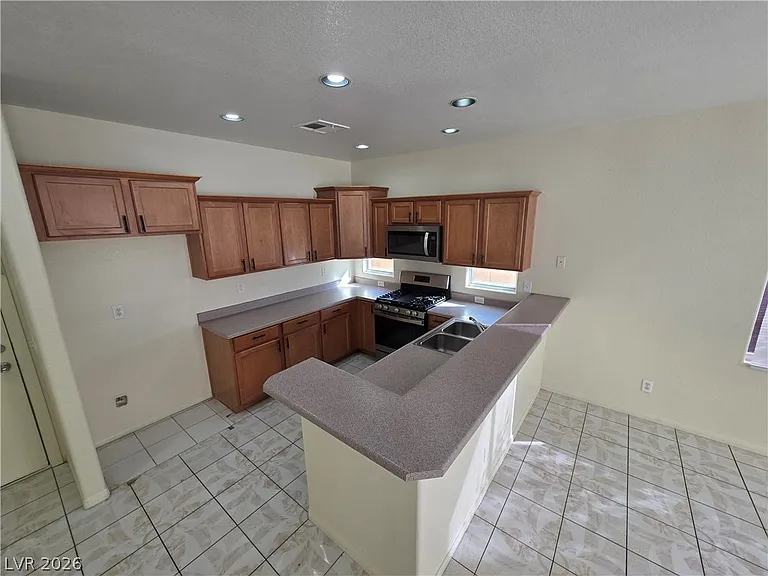 731 Emerald Idol Pl — Photo 29